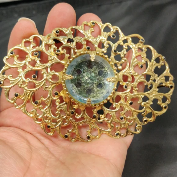 NWT Virgin Saints and Angels Belt Buckle. - Picture 7 of 7